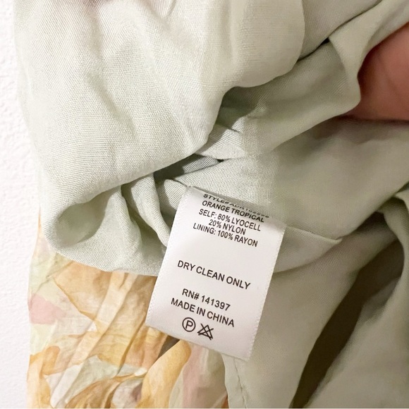 ASTR the Label Floral Off the Shoulder Midi Dress Orange Size Medium M - Picture 5 of 5